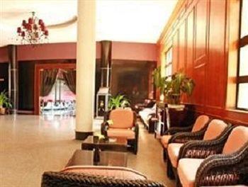 Holiday Hotel Phnom Penh Exterior foto