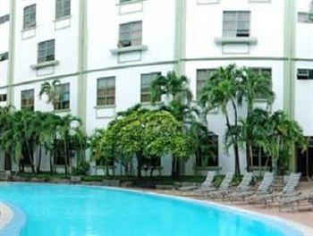 Holiday Hotel Phnom Penh Exterior foto